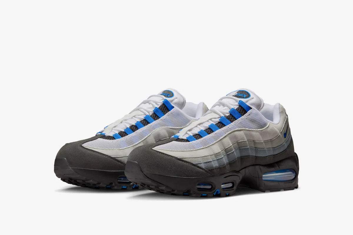The NIKE AIR MAX 95 OG 'BLUE SPARK' sneakers.