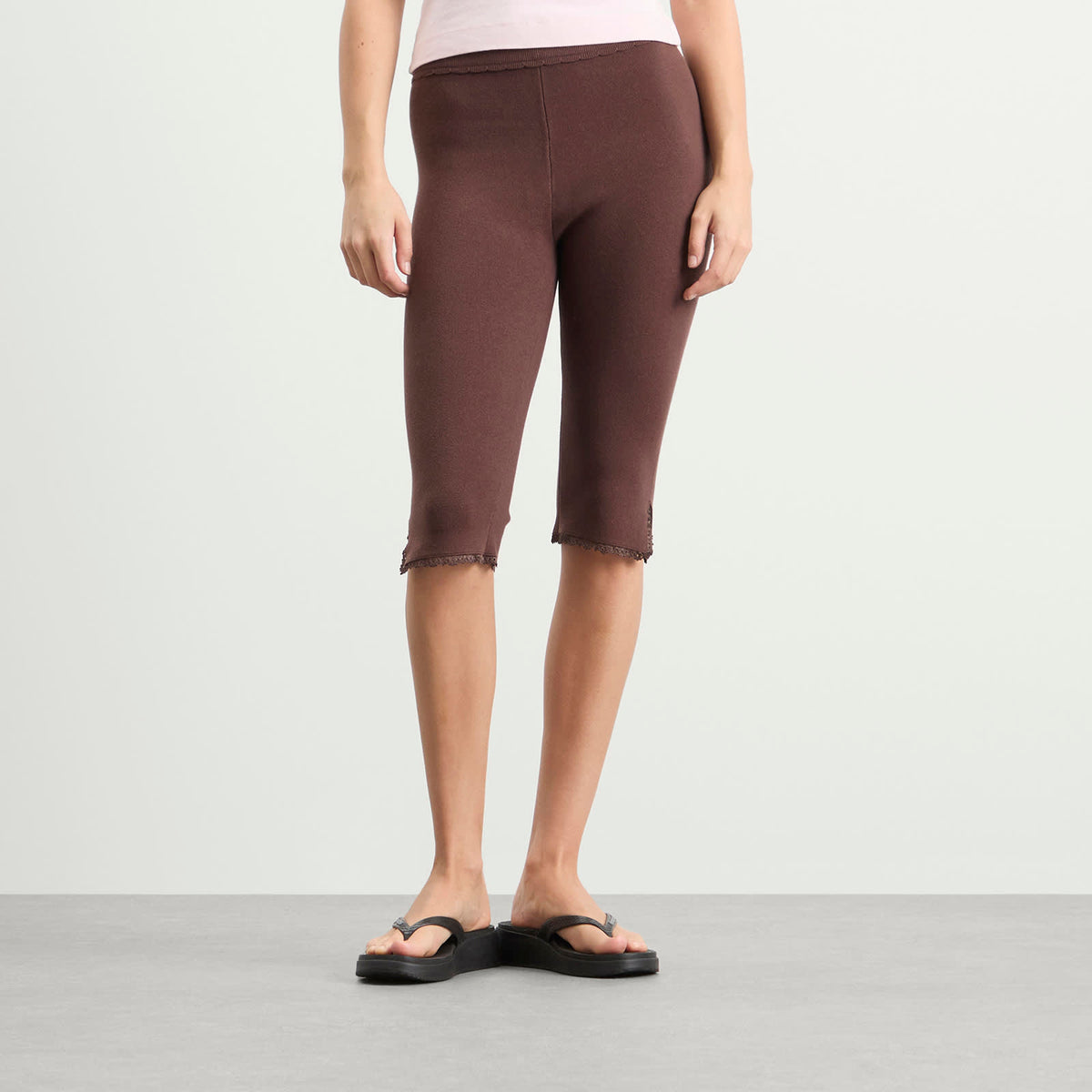 House Of Sunny Classic Capri Pants