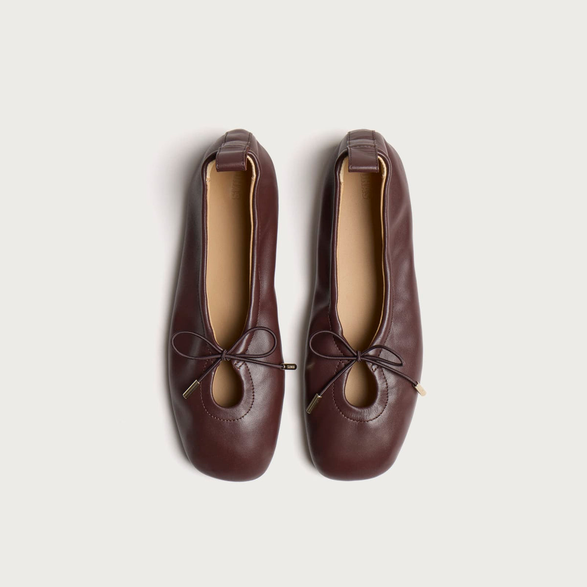 ALOHAS Rosalind Leather Ballet Pumps