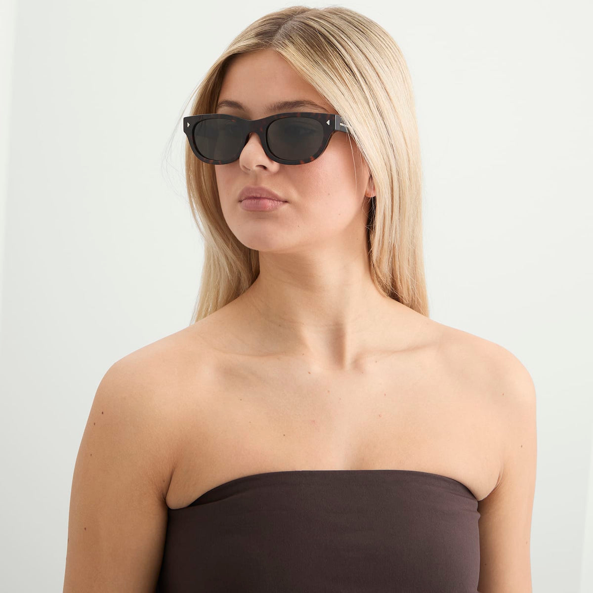 Prada Eyewear C09S Sunglasses
