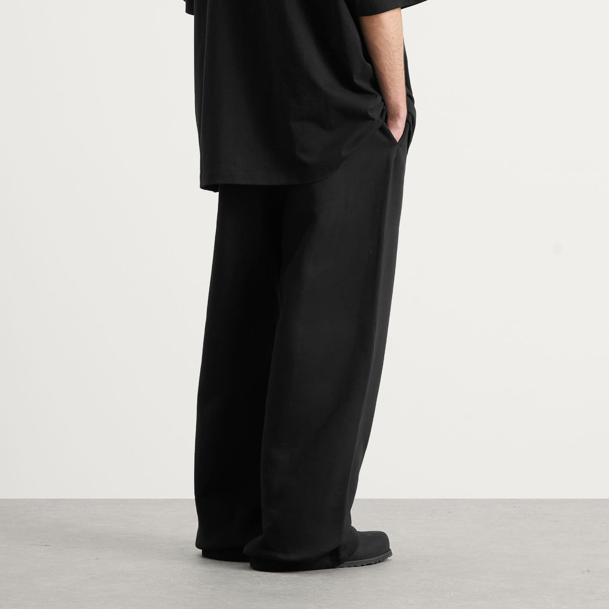 Fear of God ESSENTIALS Signature Lounge Sweat Pants
