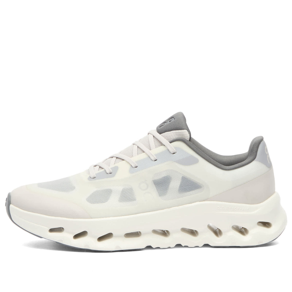 ON Cloudtilt Remix Sneaker