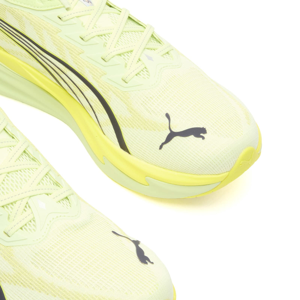 Puma Deviate NITRO 4 Sneaker