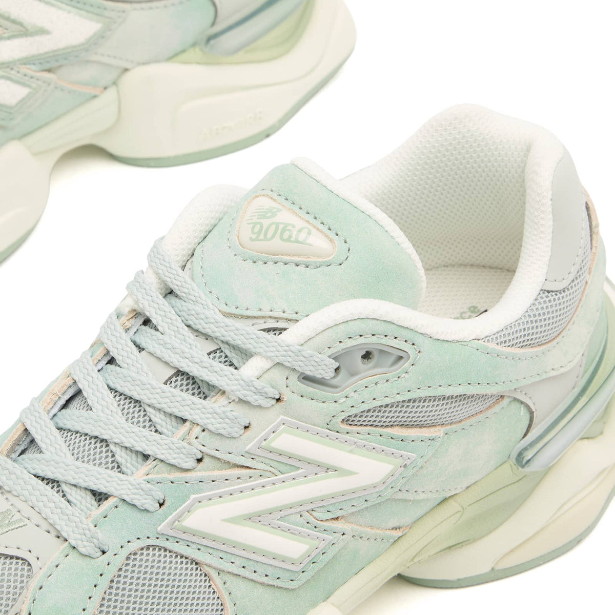 New Balance 9060 Sneaker