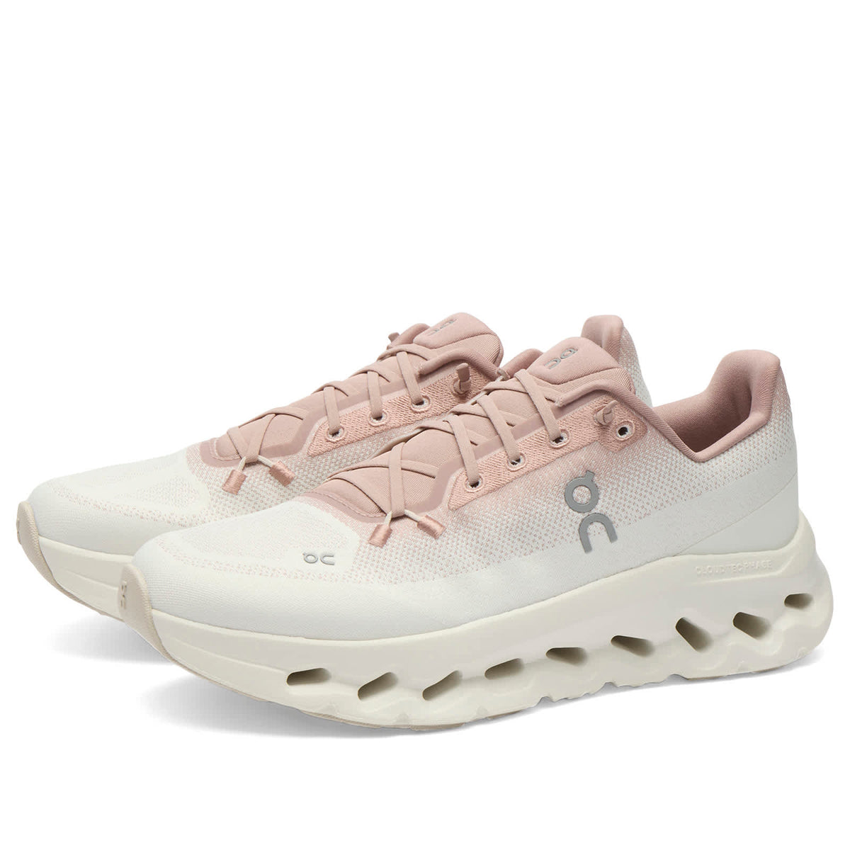 ON Cloudtilt Sneaker