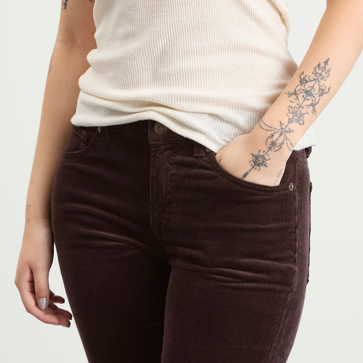 Good American Good Low Rise Bootcut Jeans