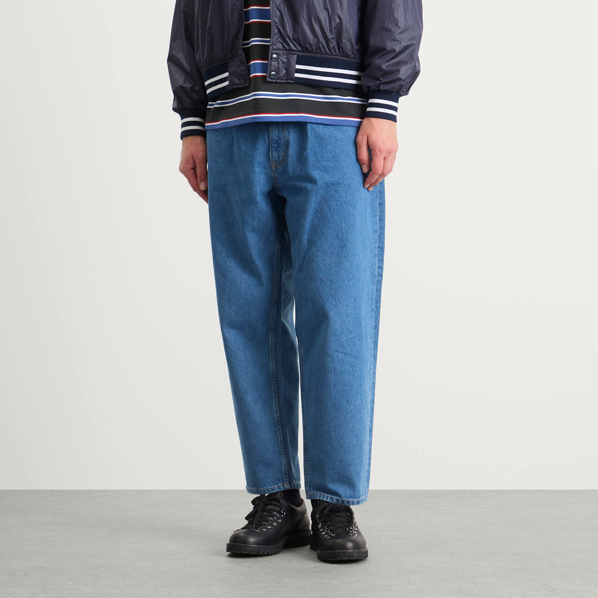 BEAMS Wide Tapered Denim Jeans