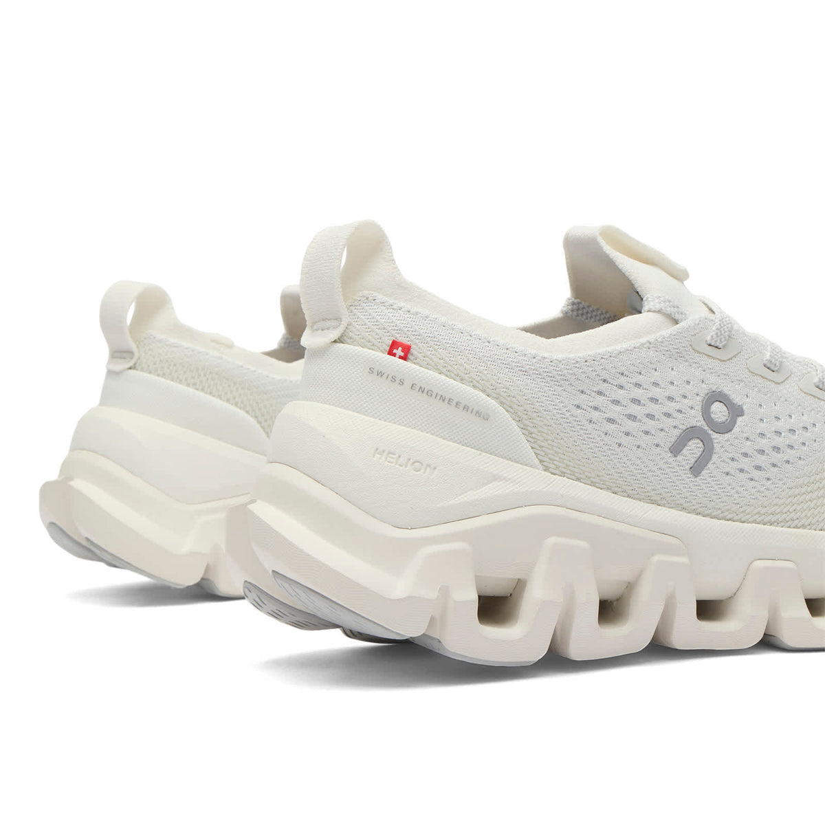 ON Cloud X Tempo Sneaker