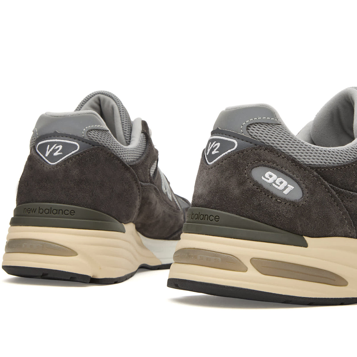New Balance 991v2 Sneaker