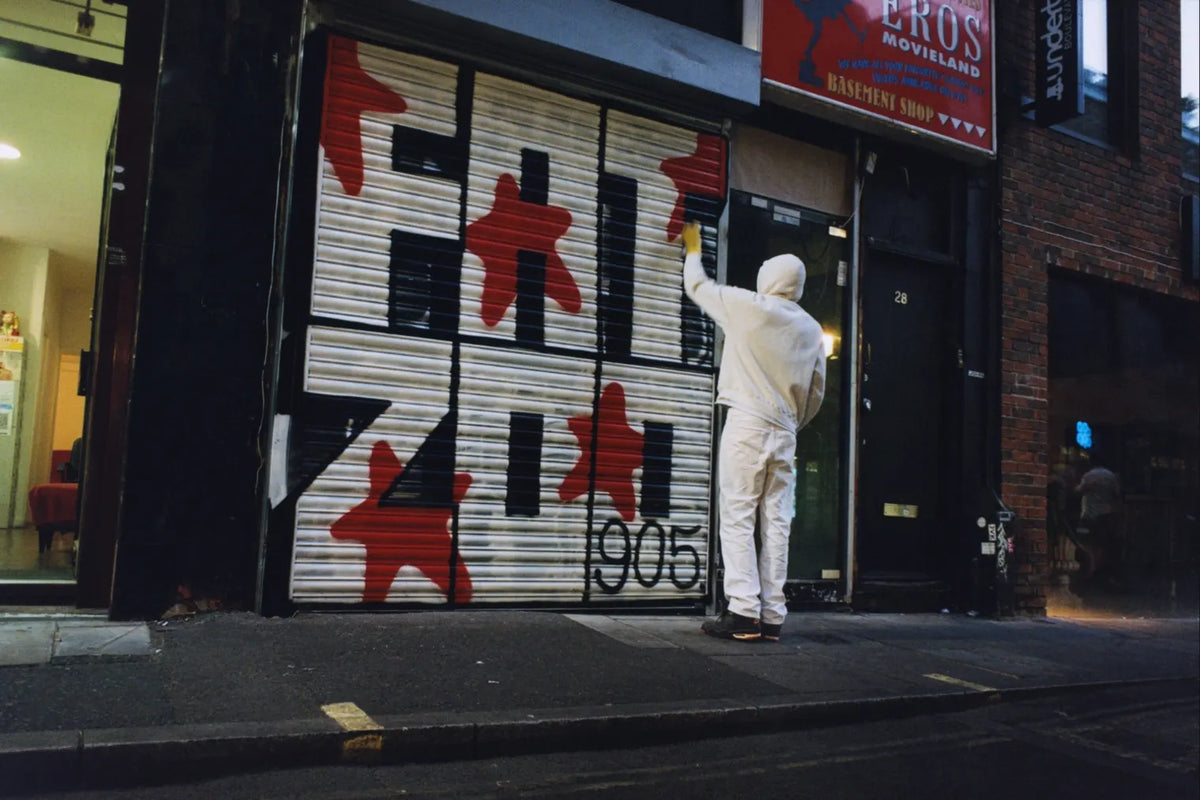 Fatzoo tags a storefront