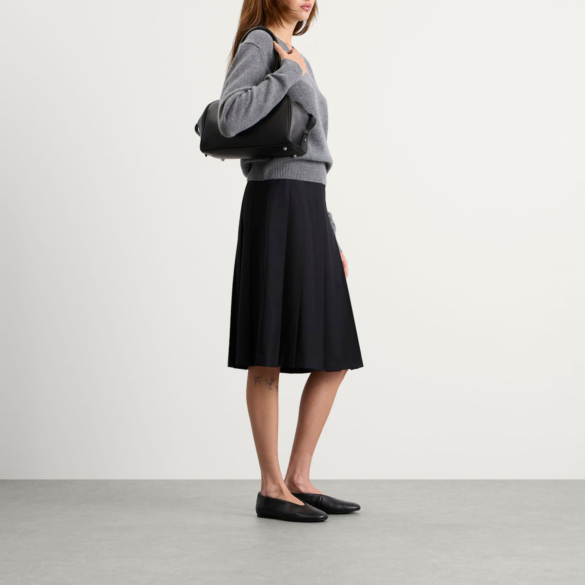 Dunst Cashmere V-Neck Sweater