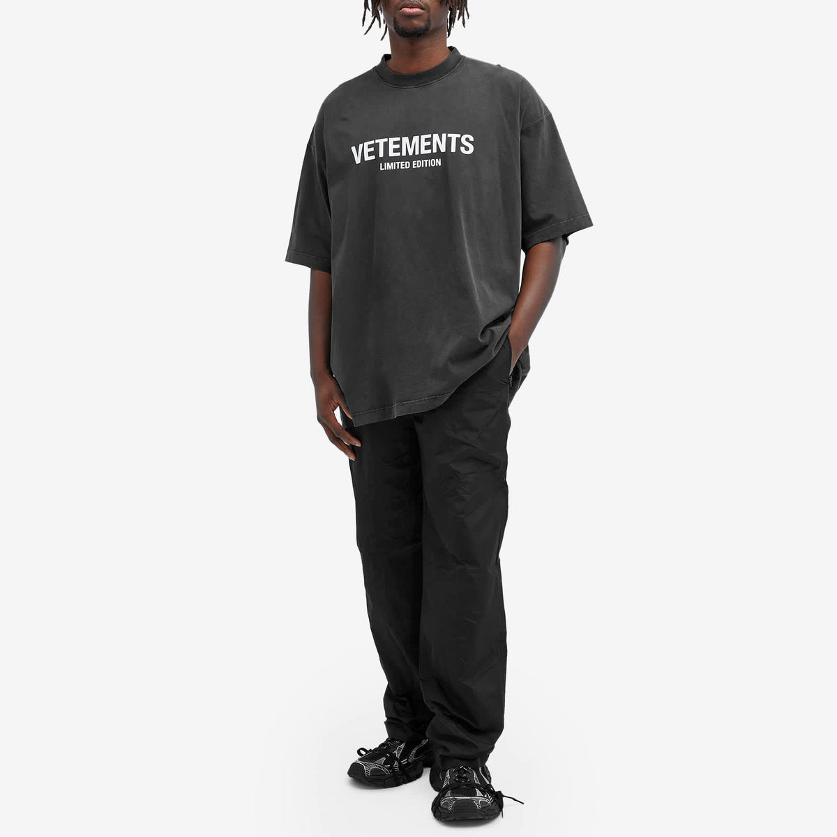 VETEMENTS Limited Edition Logo T-Shirt