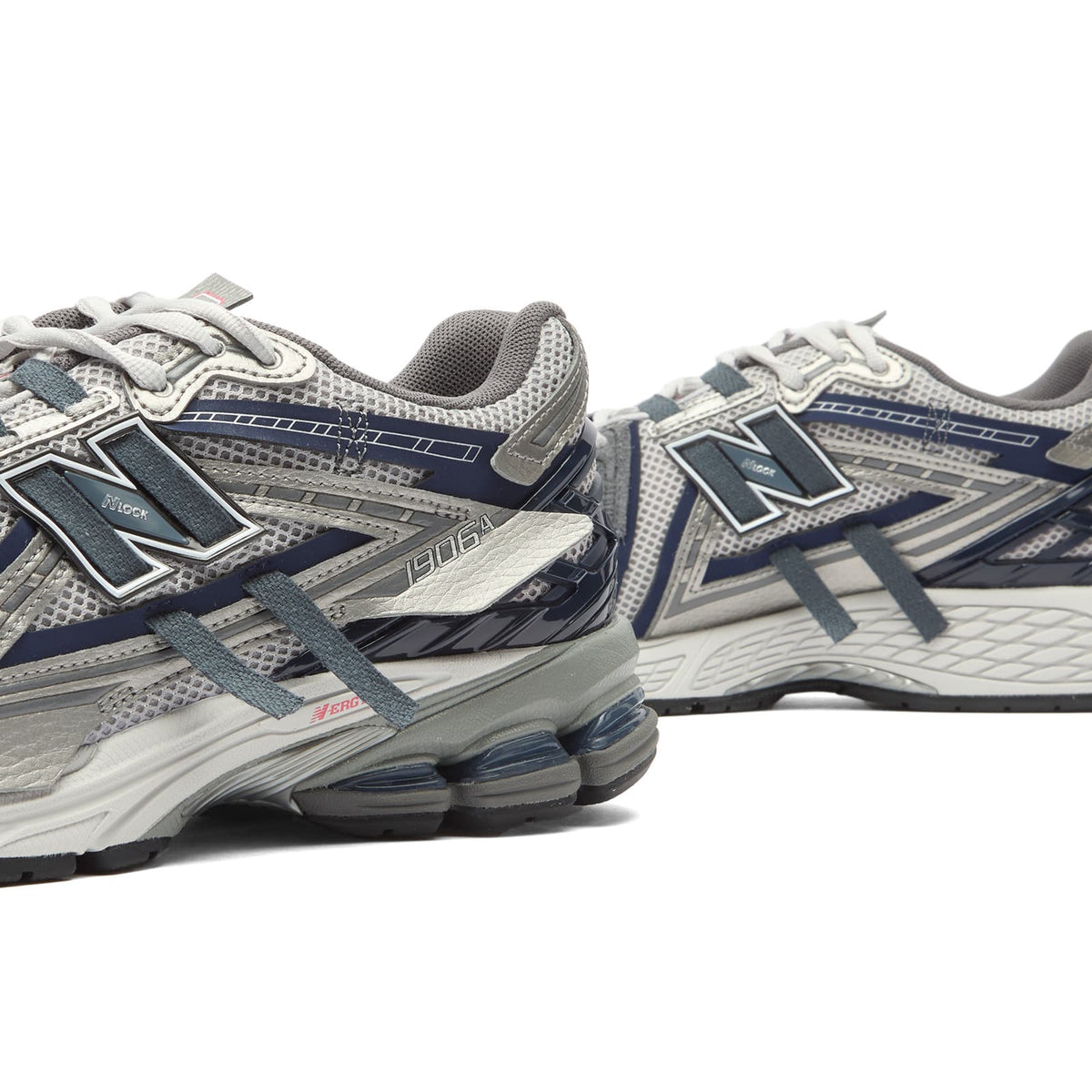 New Balance 1906 Sneaker