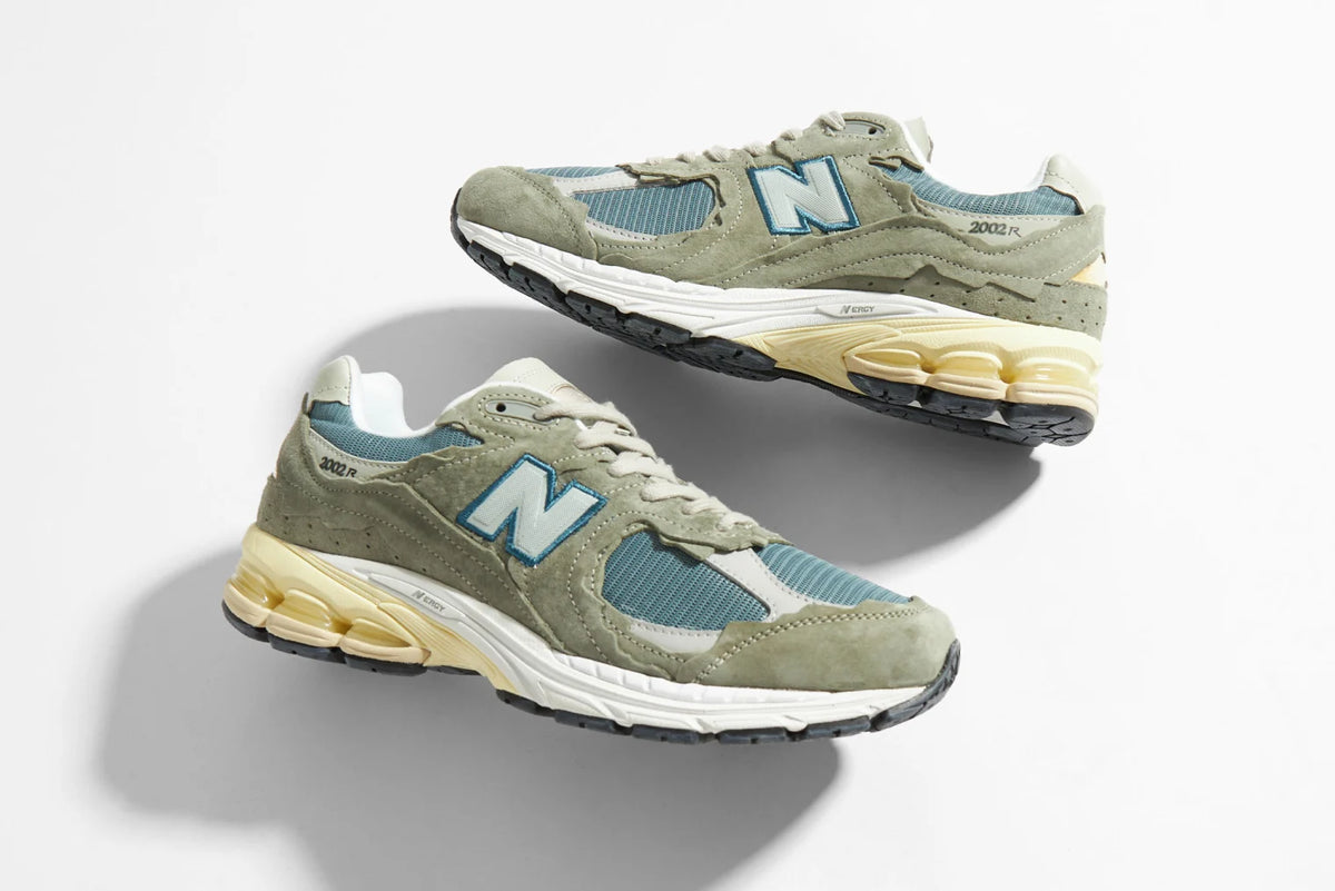 New Balance 2002R sneakers