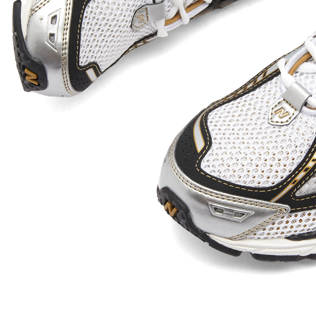 New Balance M1906RA