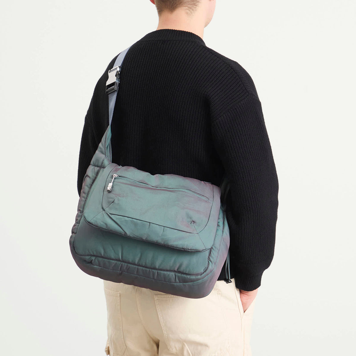 ARCS FLOW Messenger Bag