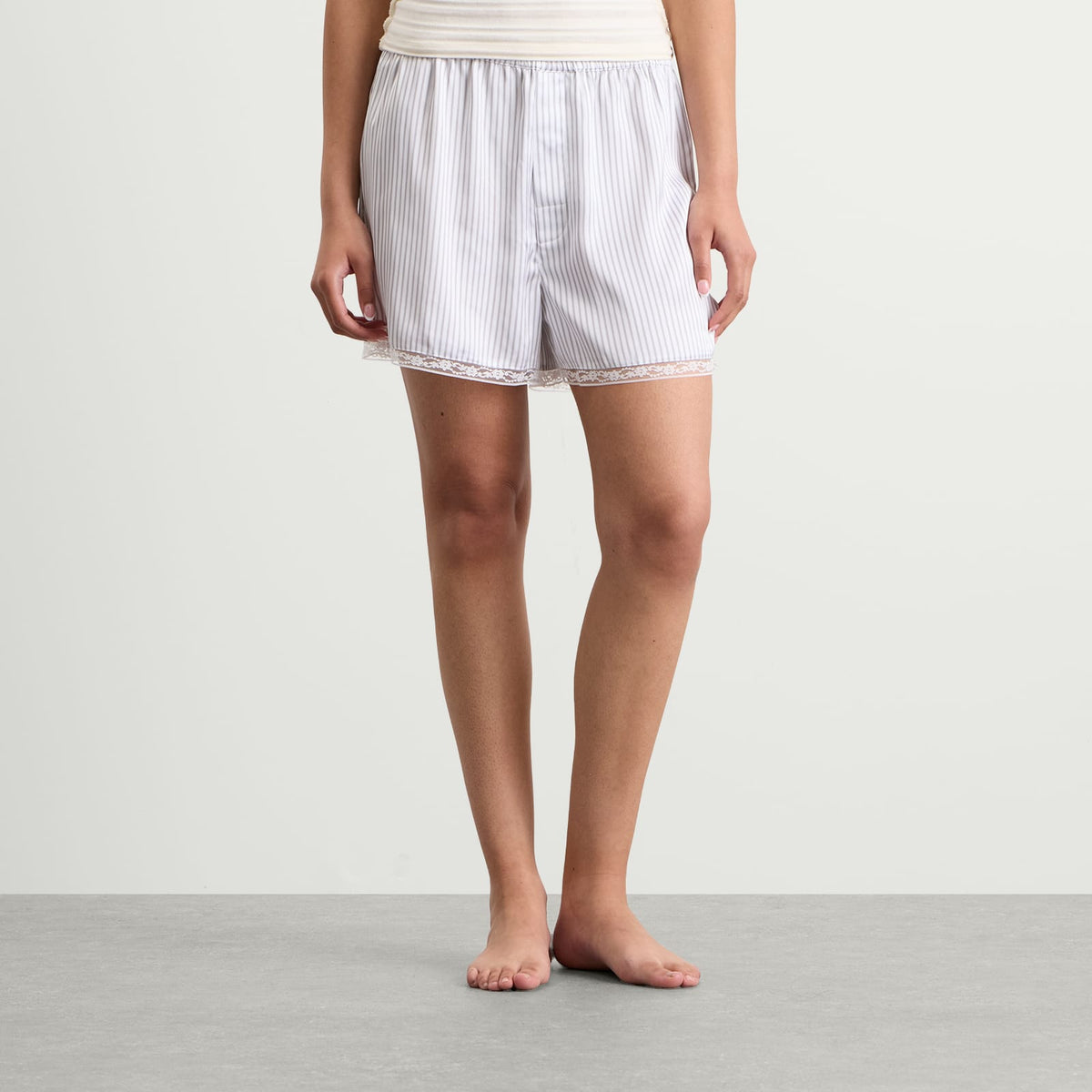 Skims Woven Shine Boxer With Lace