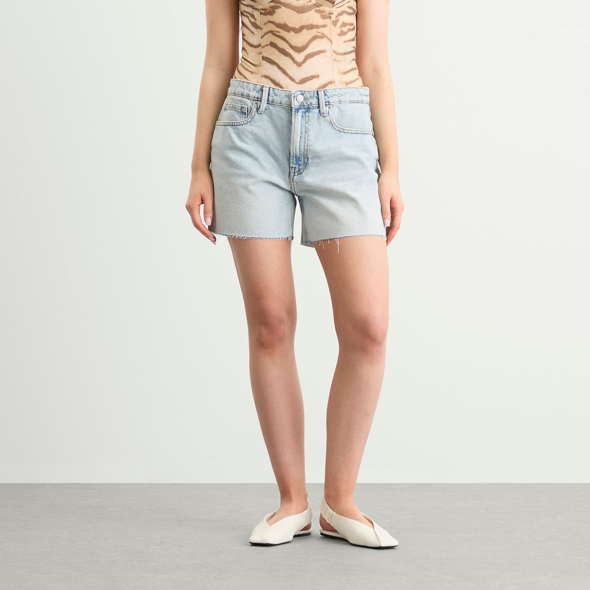 Good American Good Everyday Shorts
