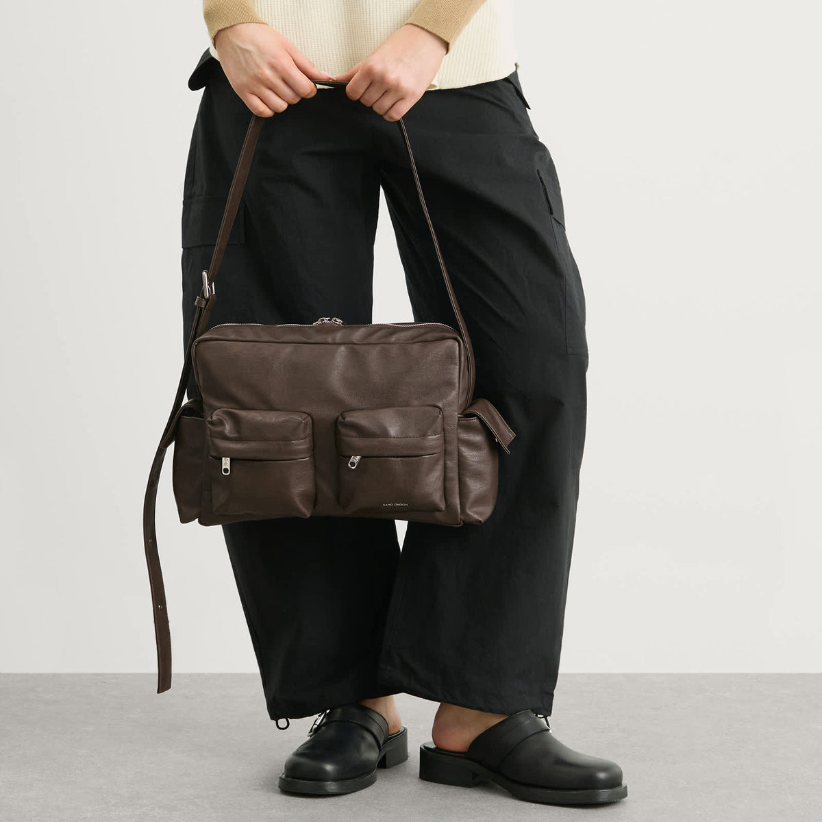 SAMO ONDOH Utility Medium Bag