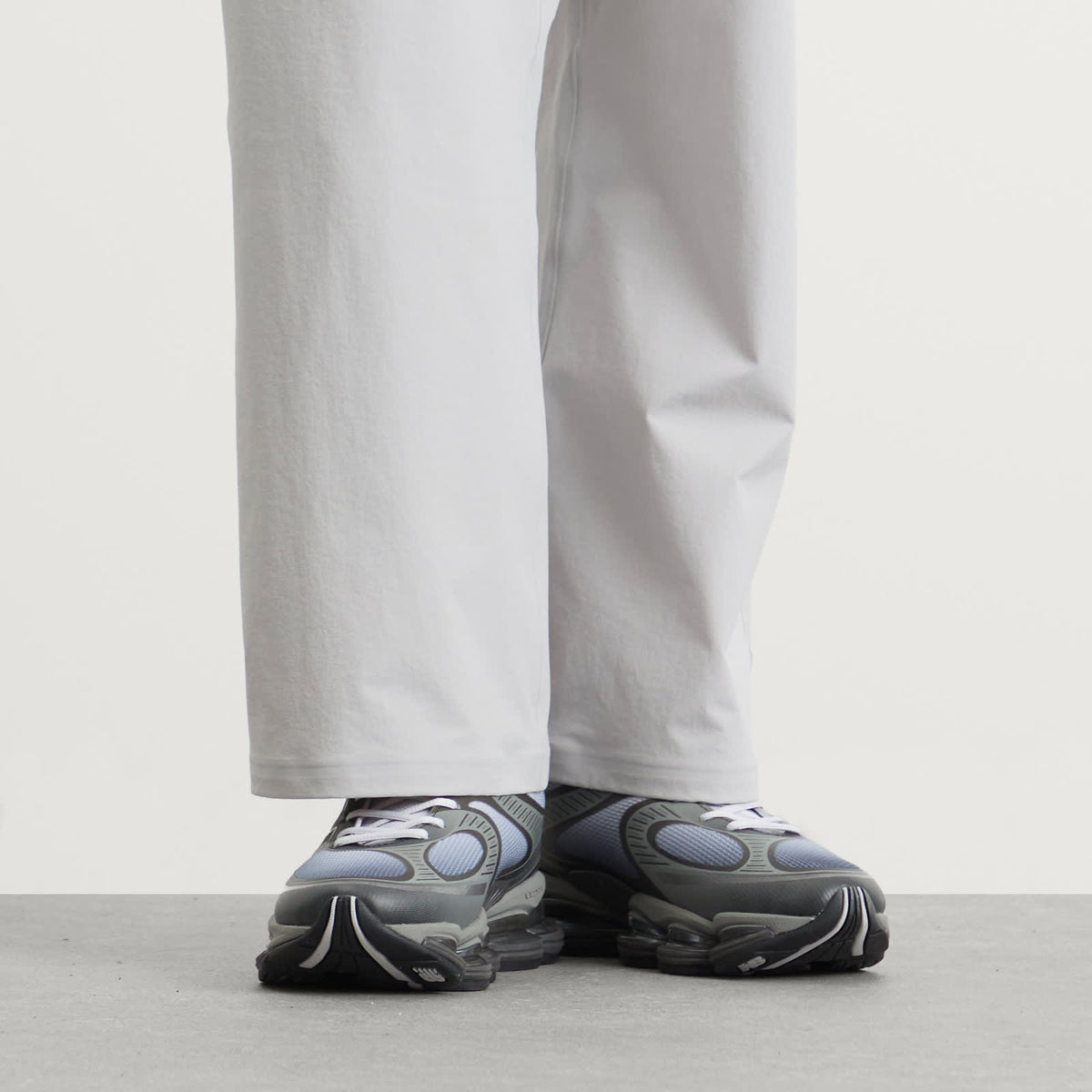New Balance 2000 Sneaker
