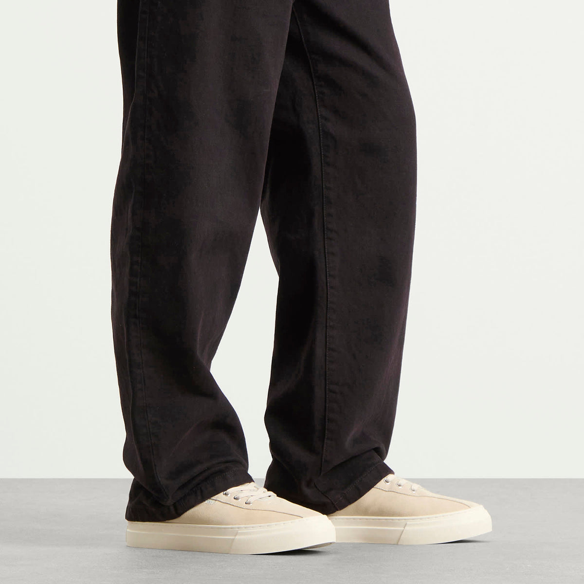 Stepney Workers Club Dellow 02 Suede Sneaker