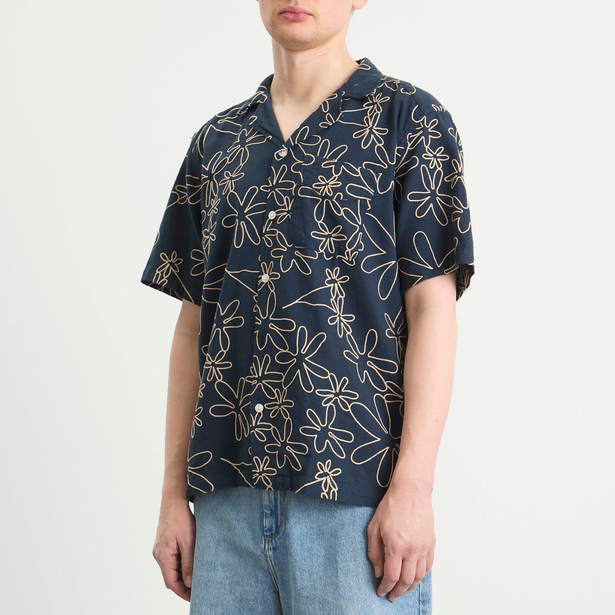 Foret Peer Embroidery Regular Fit Ss Shirt