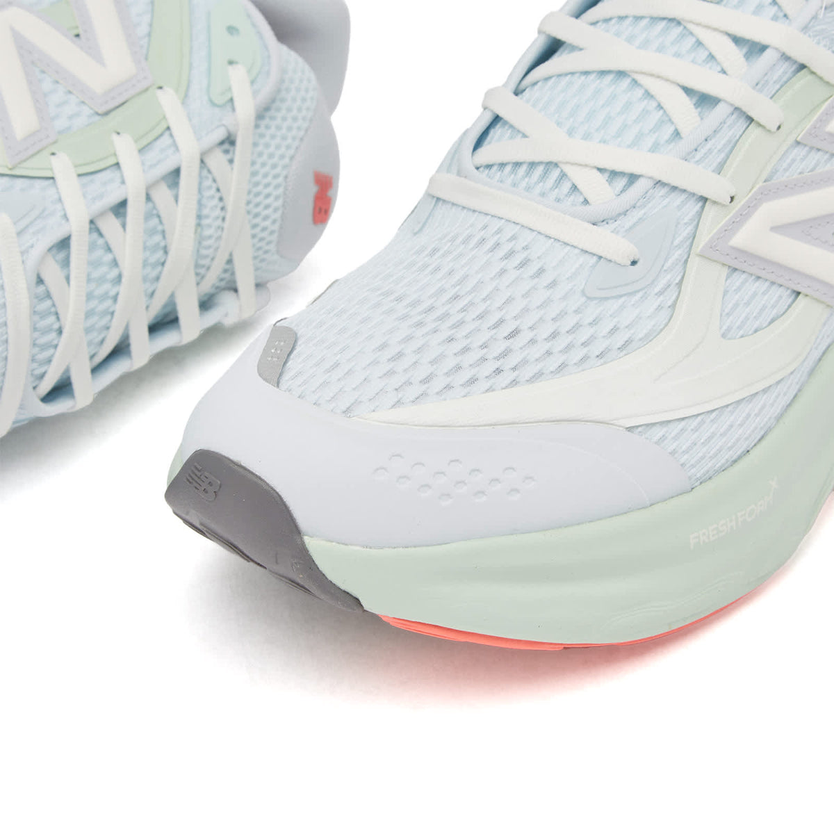 New Balance TRN Sneaker