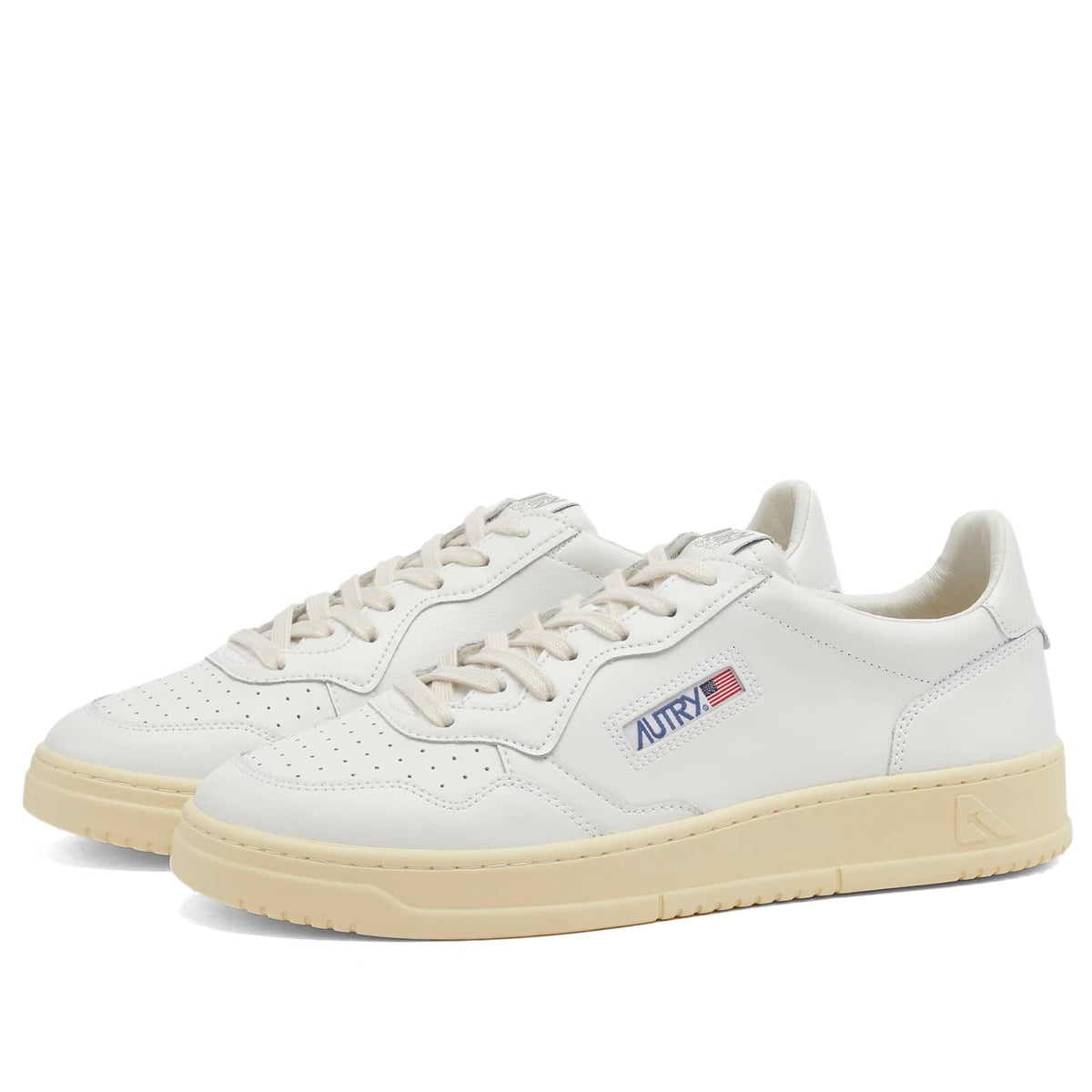 Autry 01 Low Leather Sneaker