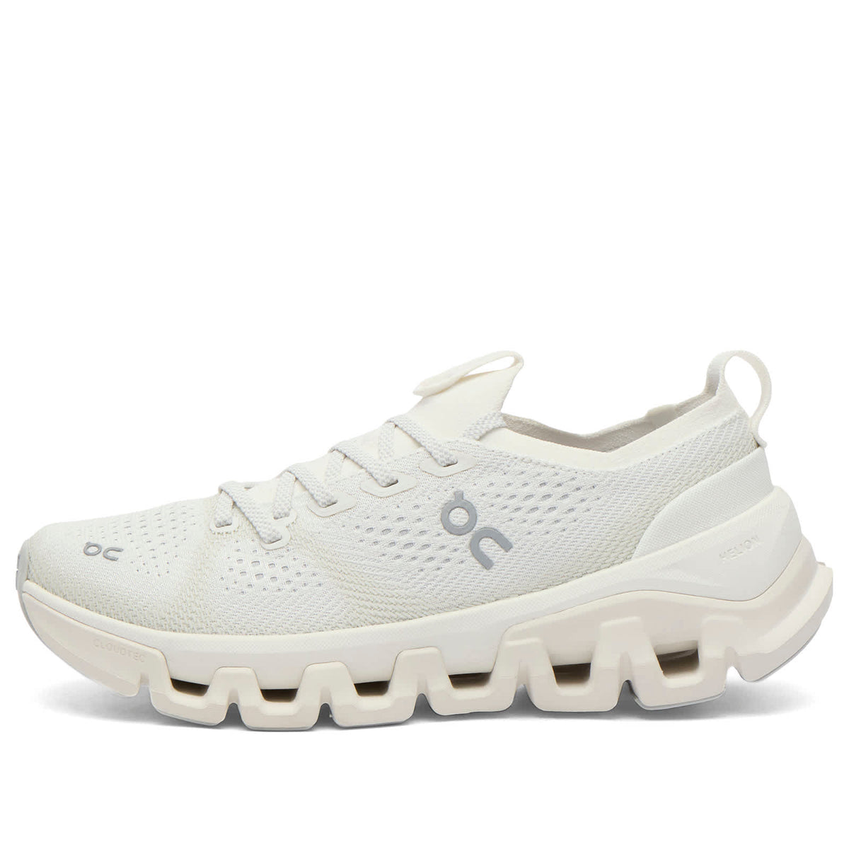 ON Cloud X Tempo Sneaker