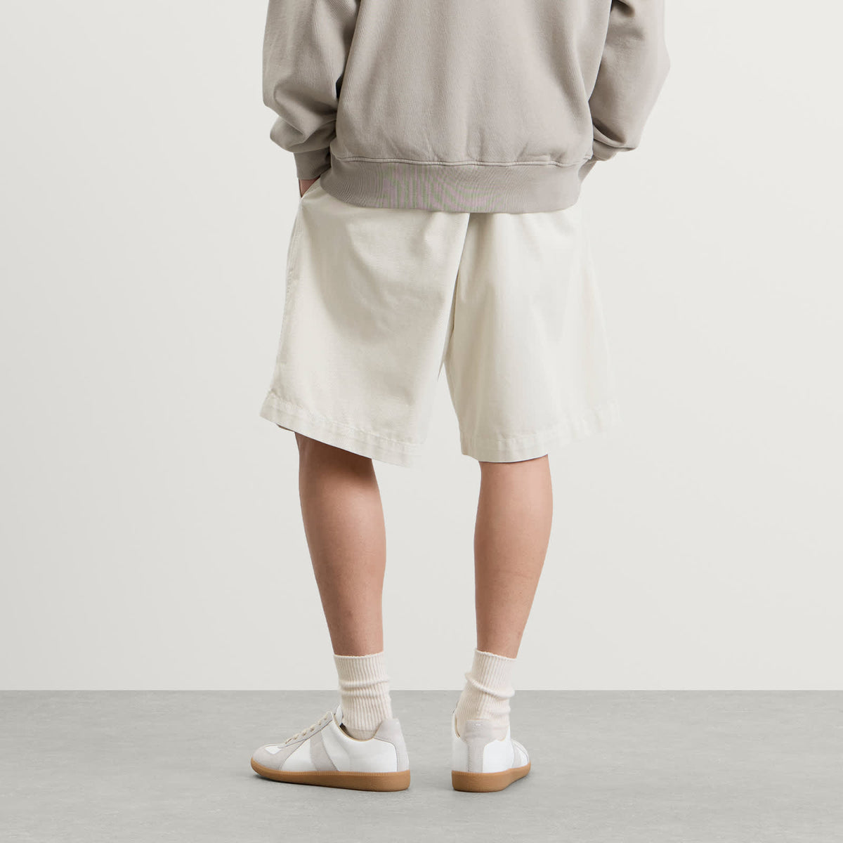 END. Resort Short
