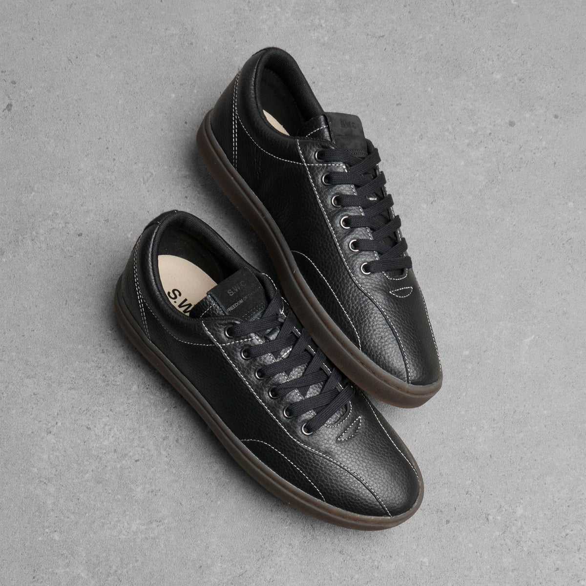 Stepney Workers Club Surma Tumbled Leather Sneaker