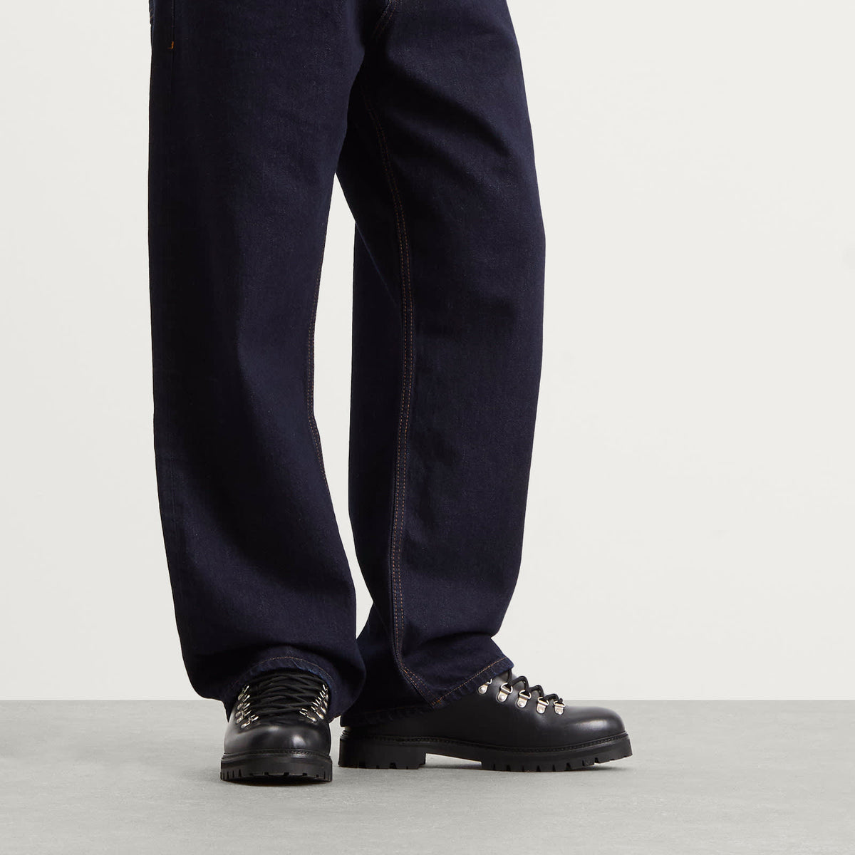 Ronning Low Hiker Shoe
