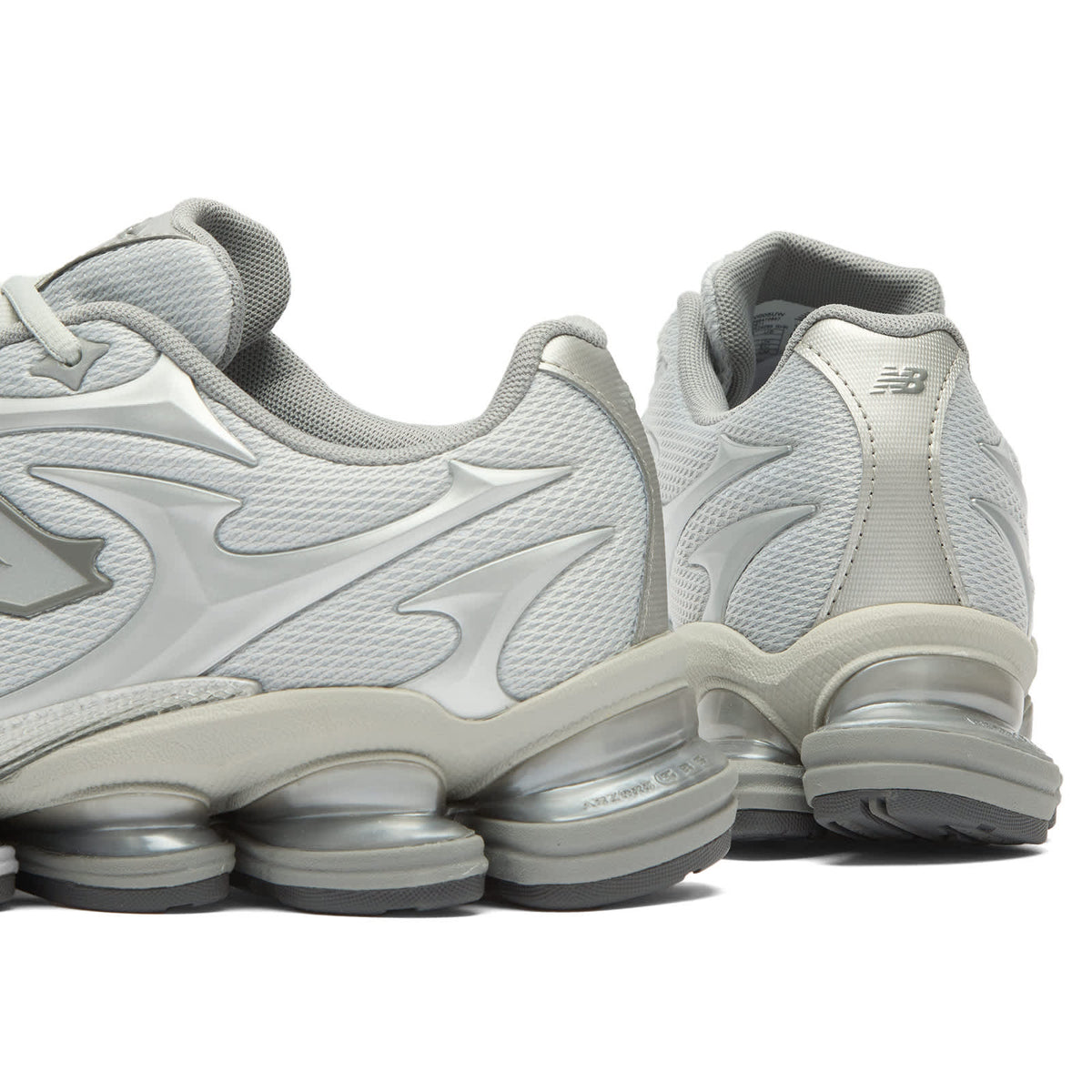New Balance Abzorb 2000 Sneaker