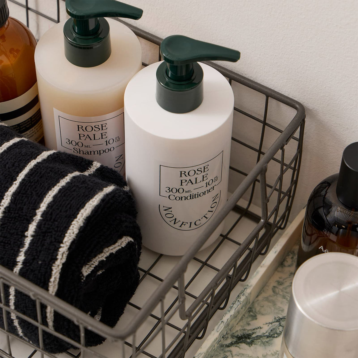 NONFICTION Rose Pale Conditioner