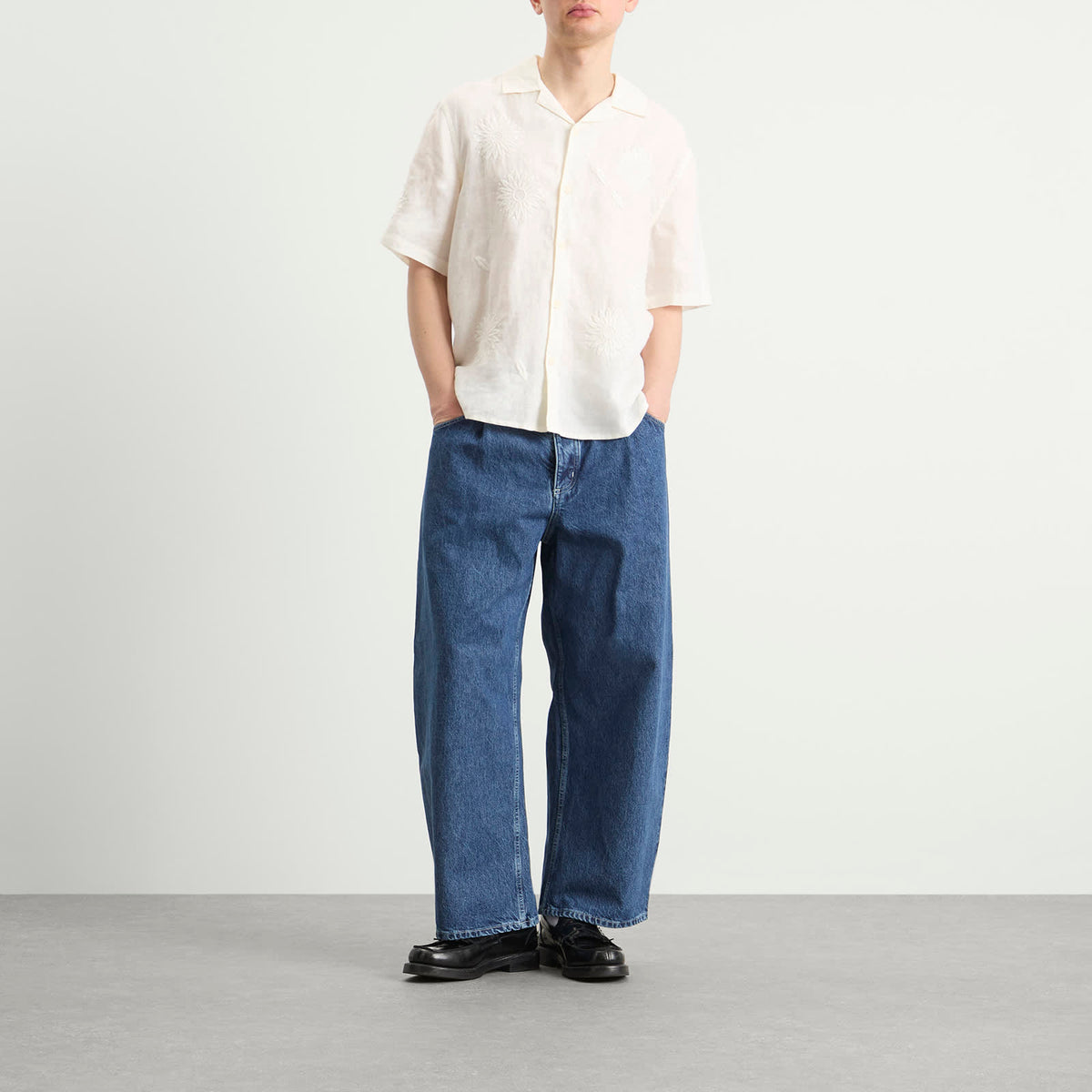 A Kind of Guise Duma Pleated Denim Jeans