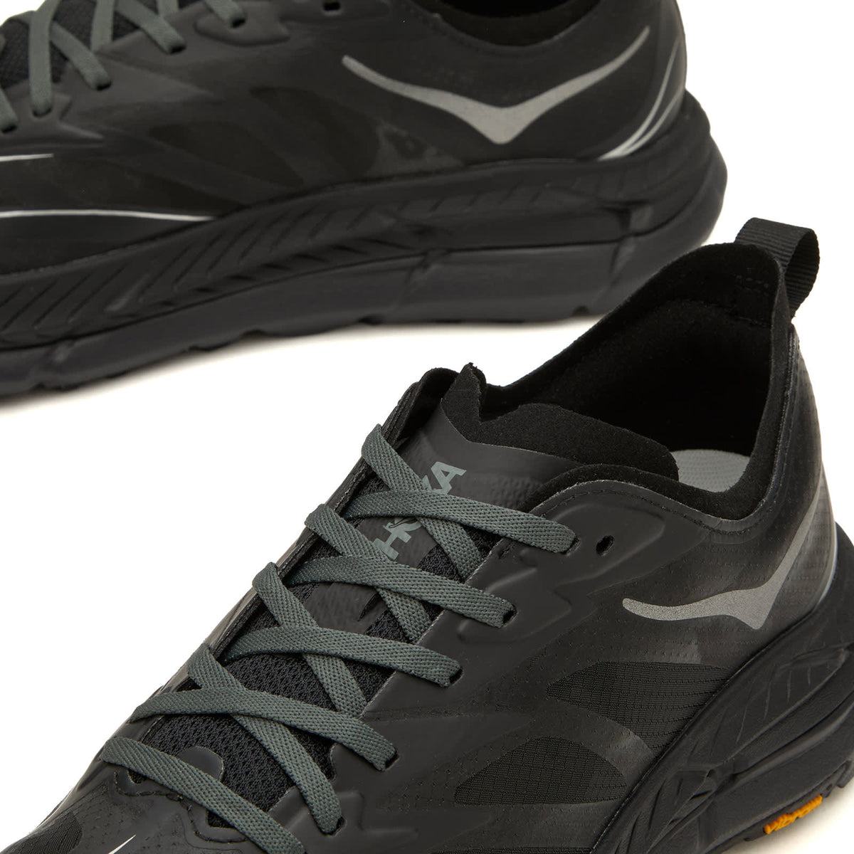 HOKA ONE ONE U Mafate Speed 4 Lite Sneaker