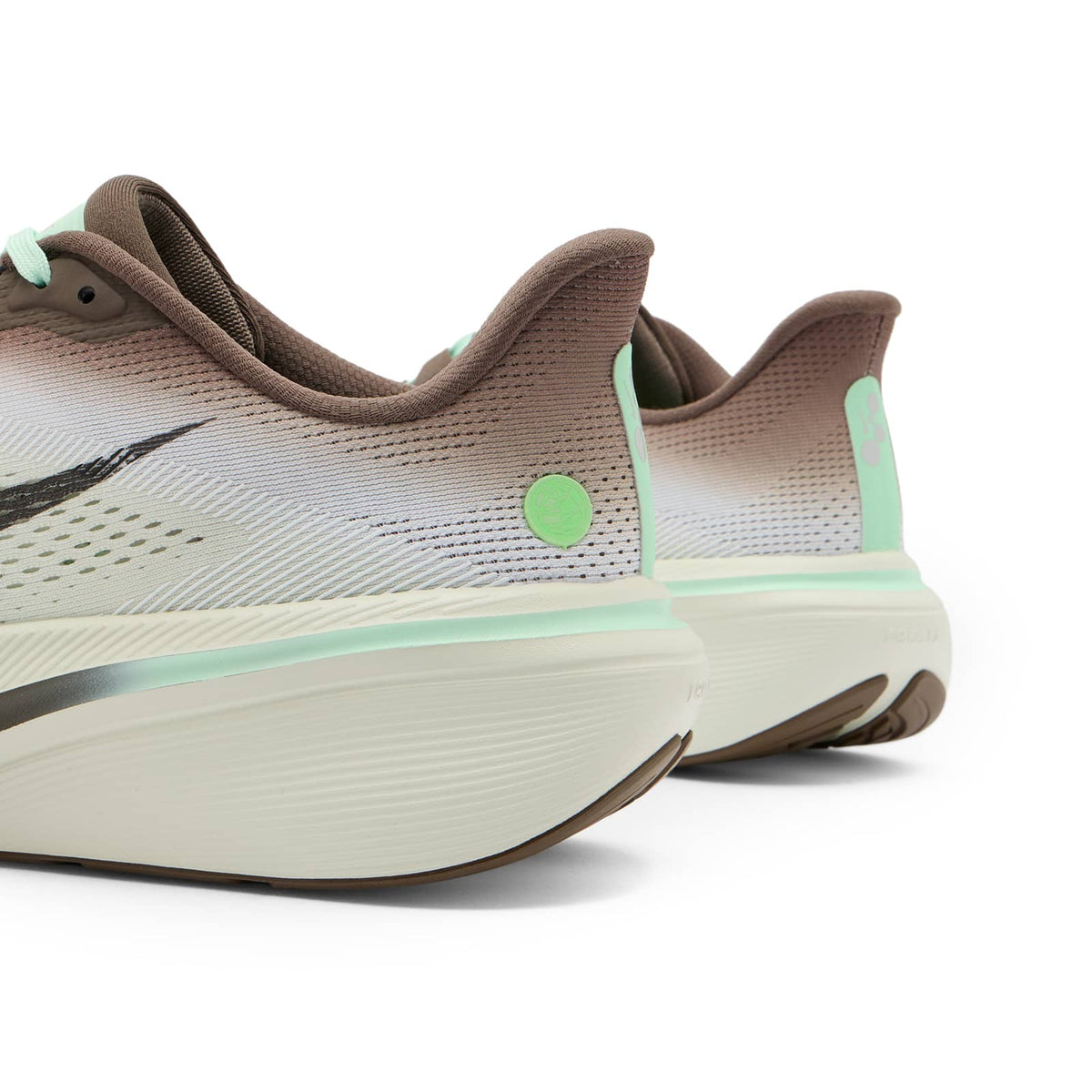 Nike Air Zoom Pegasus 42 Sneaker