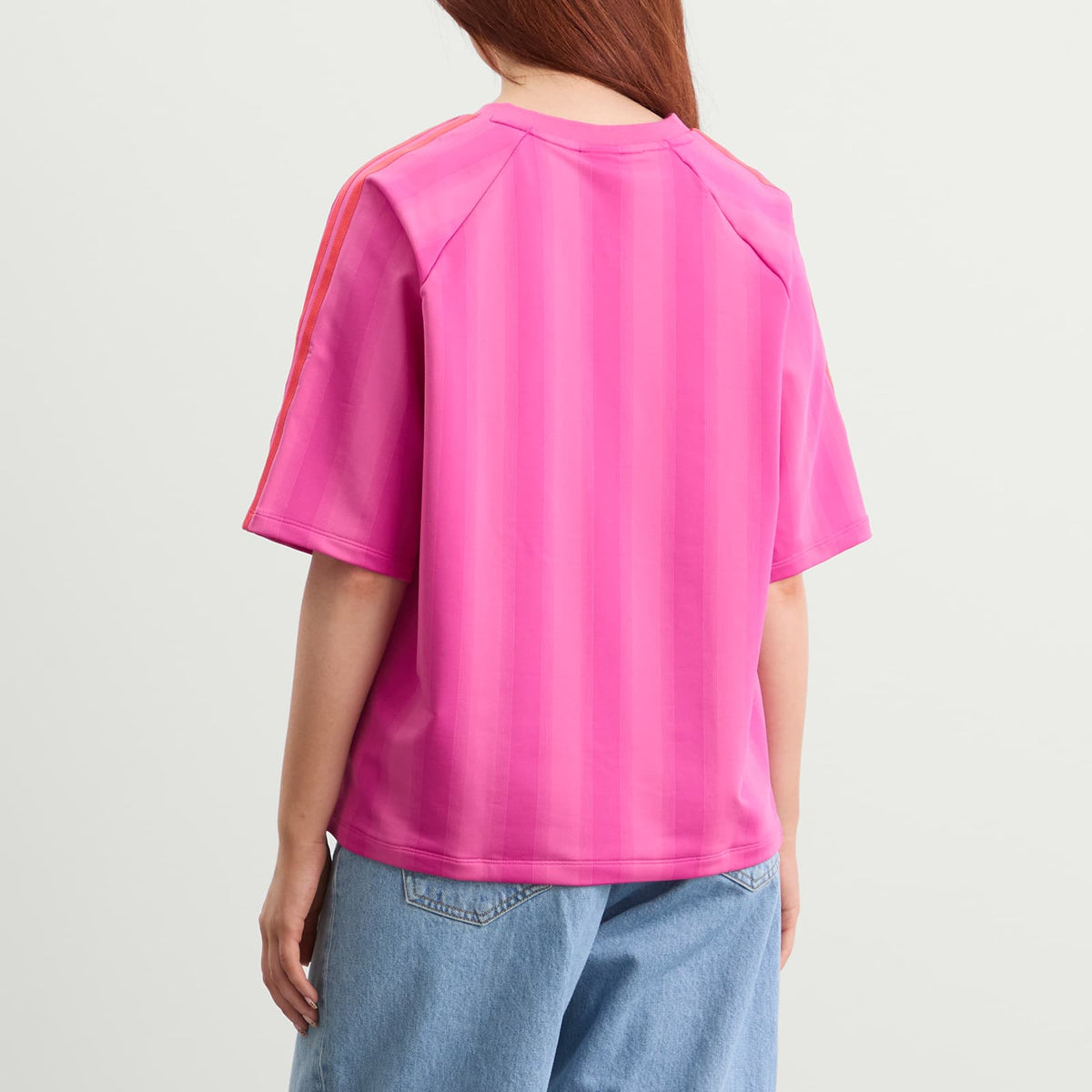 adidas Loose Linear T-Shirt