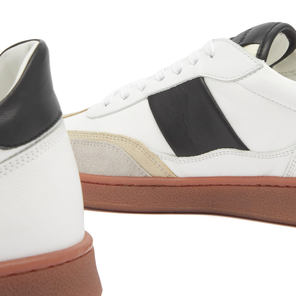 Collegium Pillar Court II Sneaker