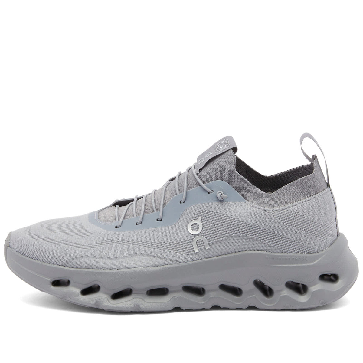 Loewe x ON Cloudtilt