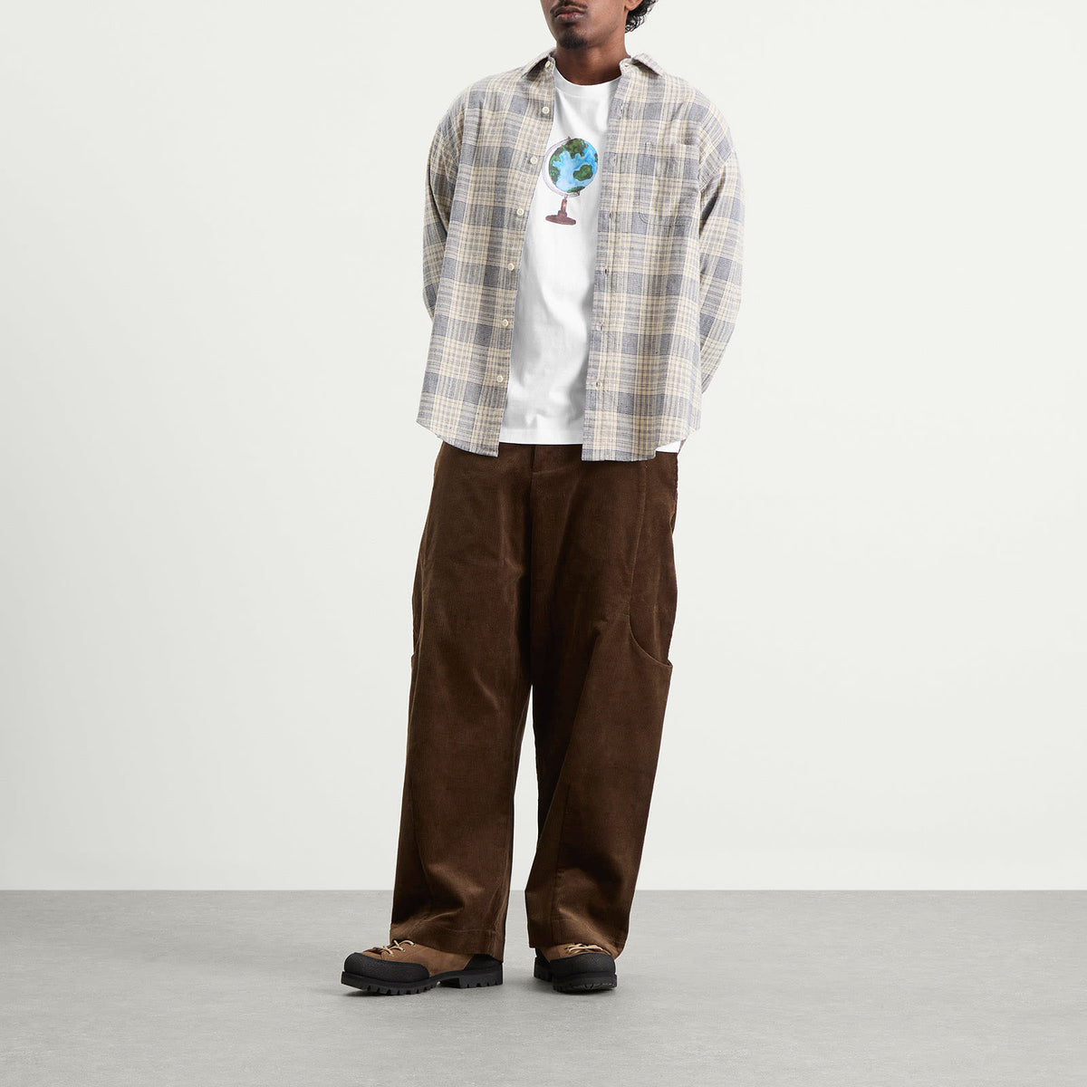 Foret Globe T-Shirt