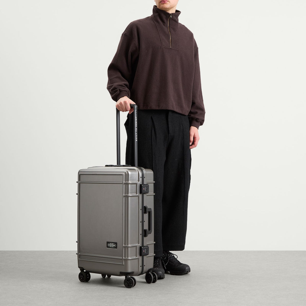 Eastpak Resist'r Luggage Case - Medium