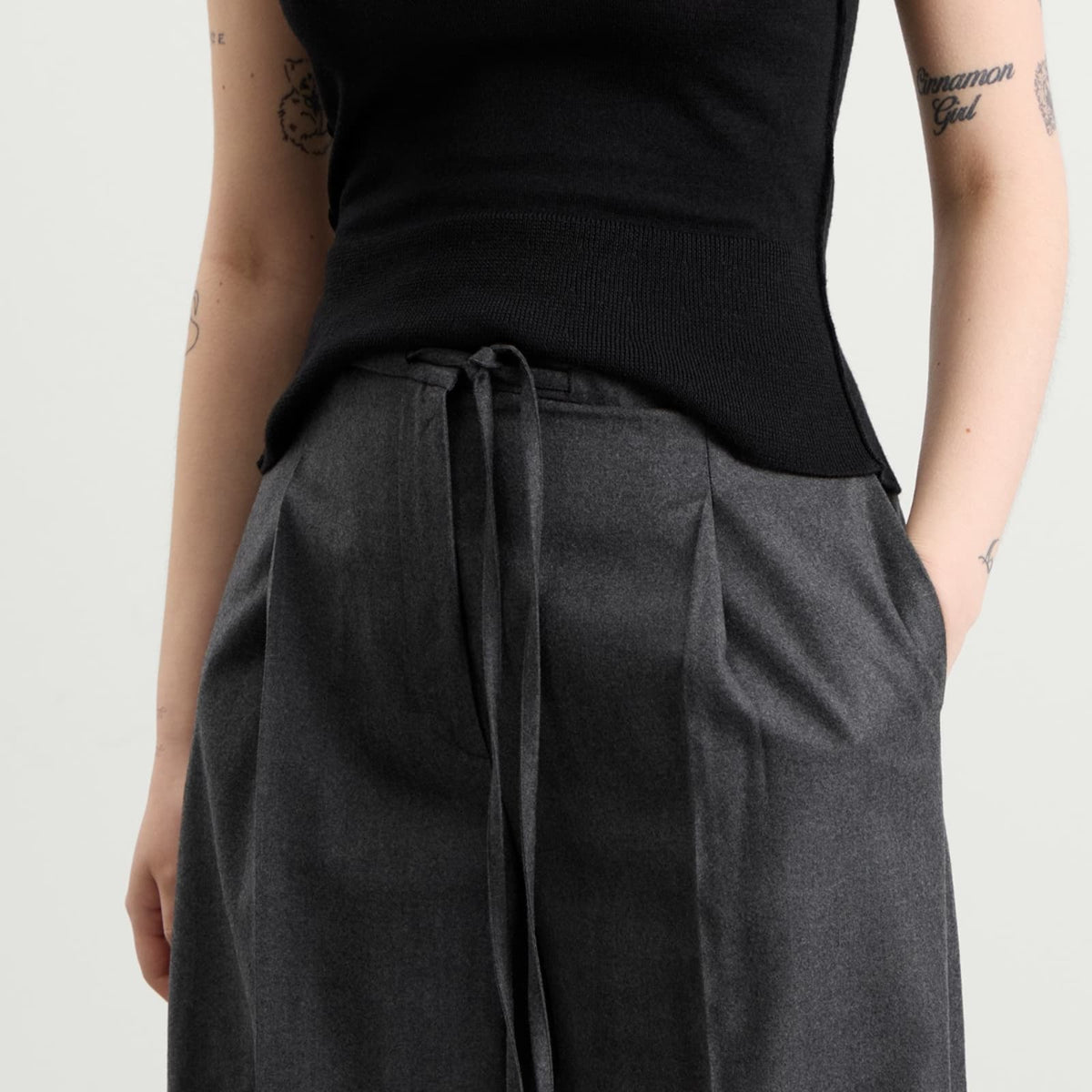 Róhe Relaxed Soft Wool Trousers