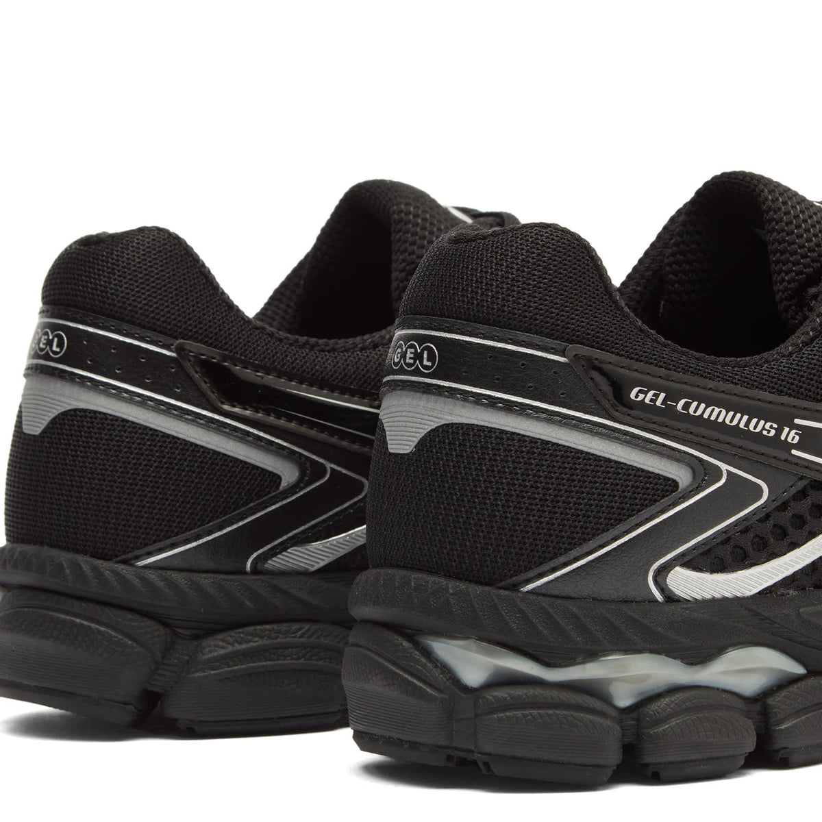 Asics Gel-Cumulus 16 Sneakers