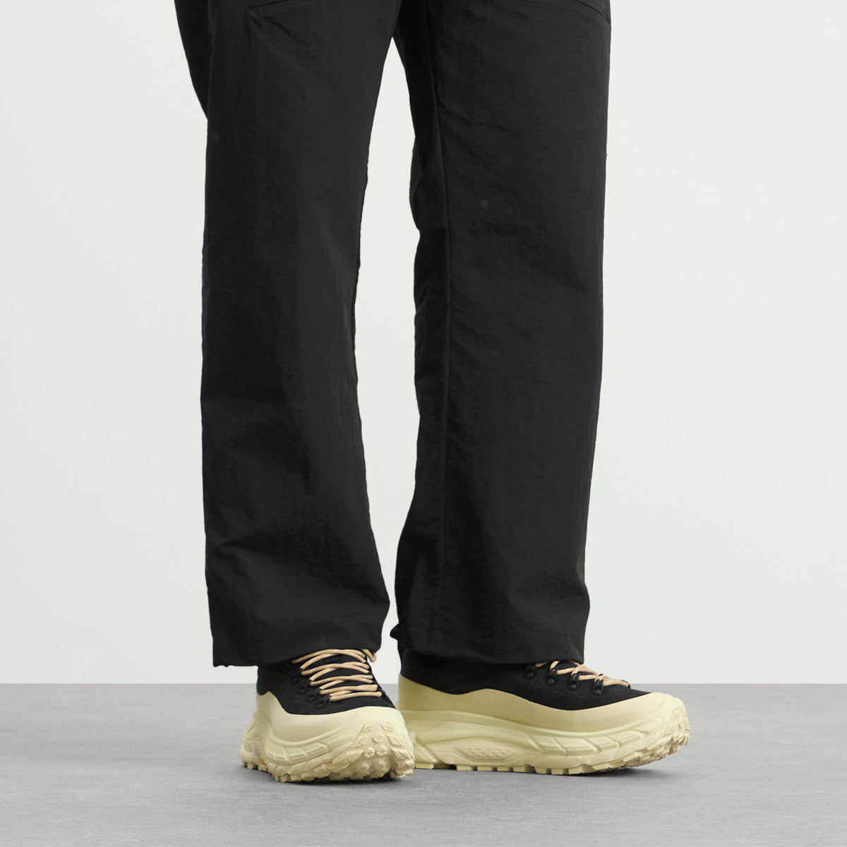 HOKA ONE ONE Tor Summit Sneaker