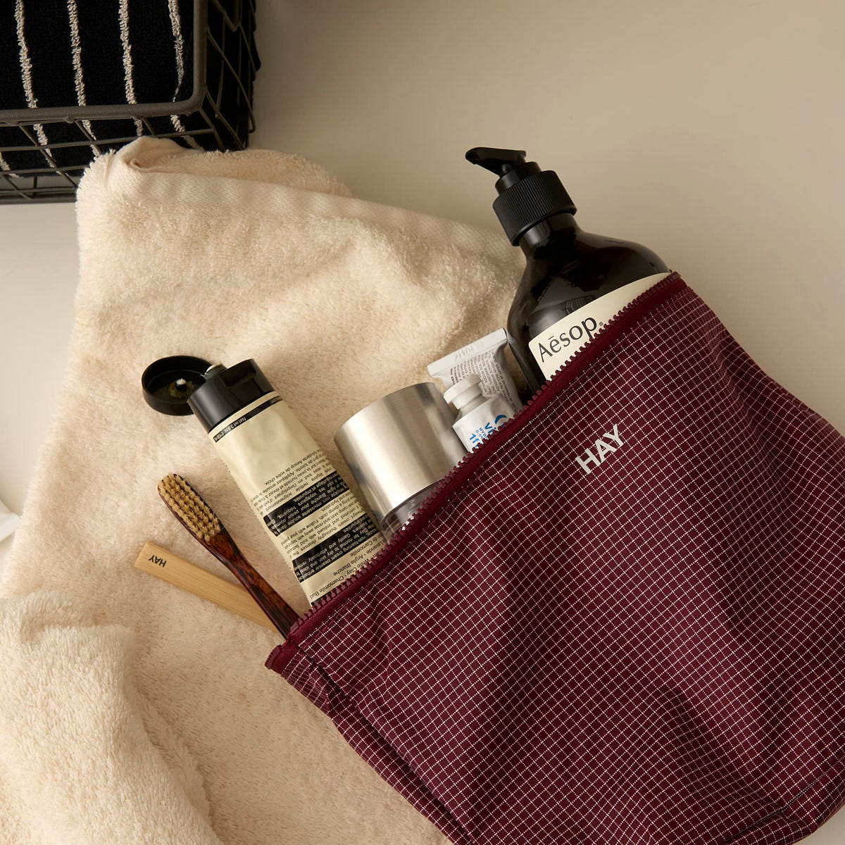 HAY Grid Pouch - Medium