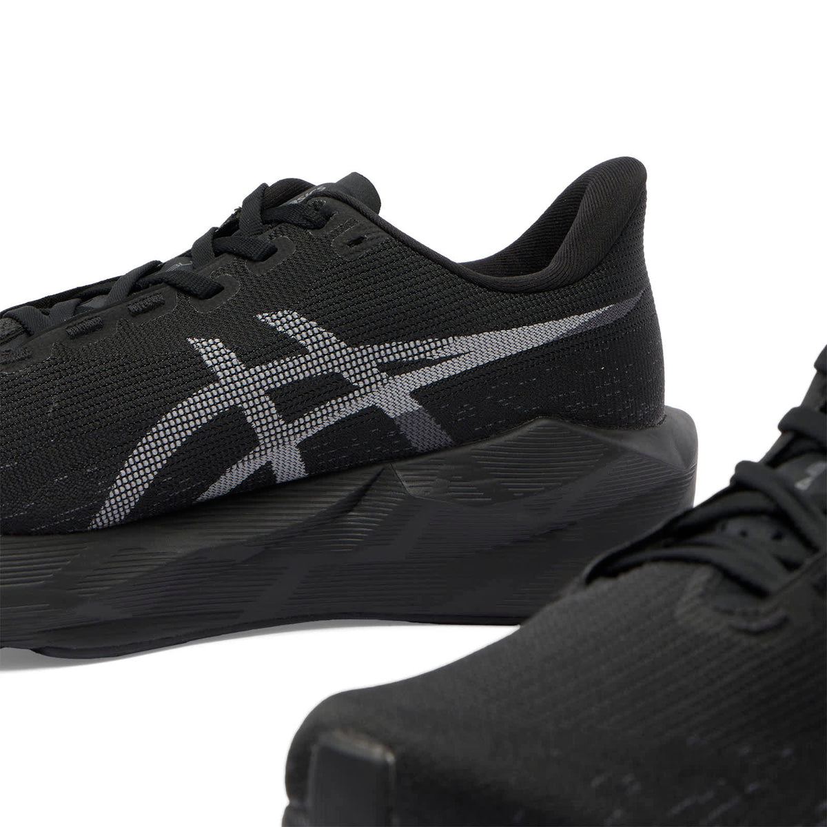 Asics Novablast 6 Sneaker