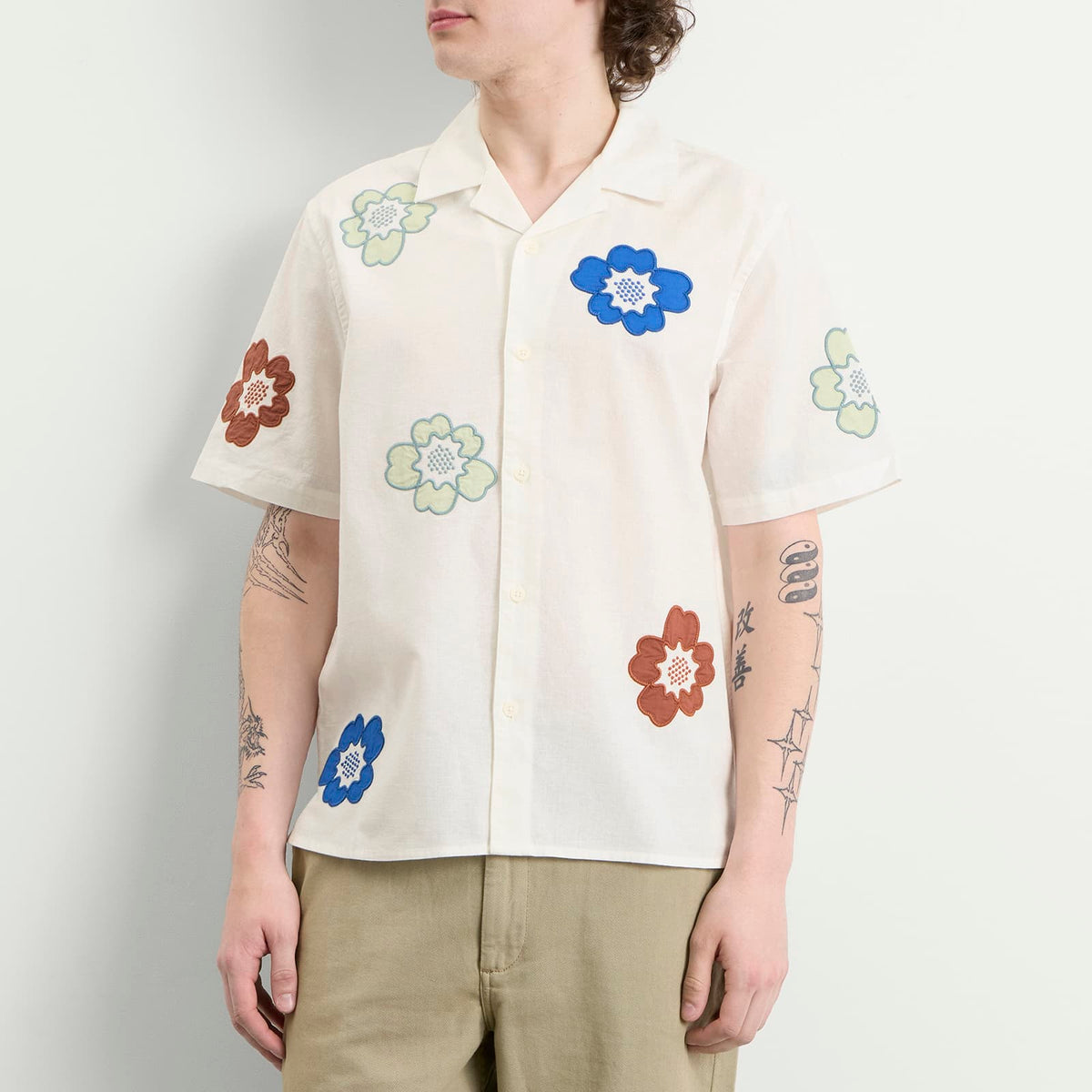 Wax London Didcot Applique Floral Vacation Shirt
