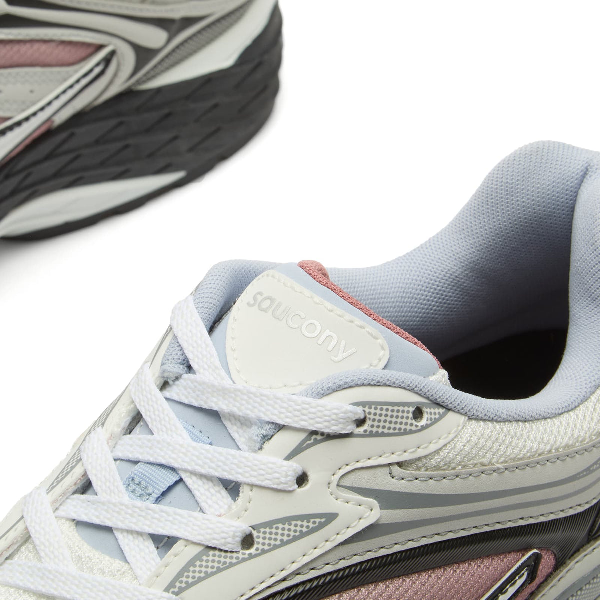 Saucony Progrid Omni 9 Sneaker