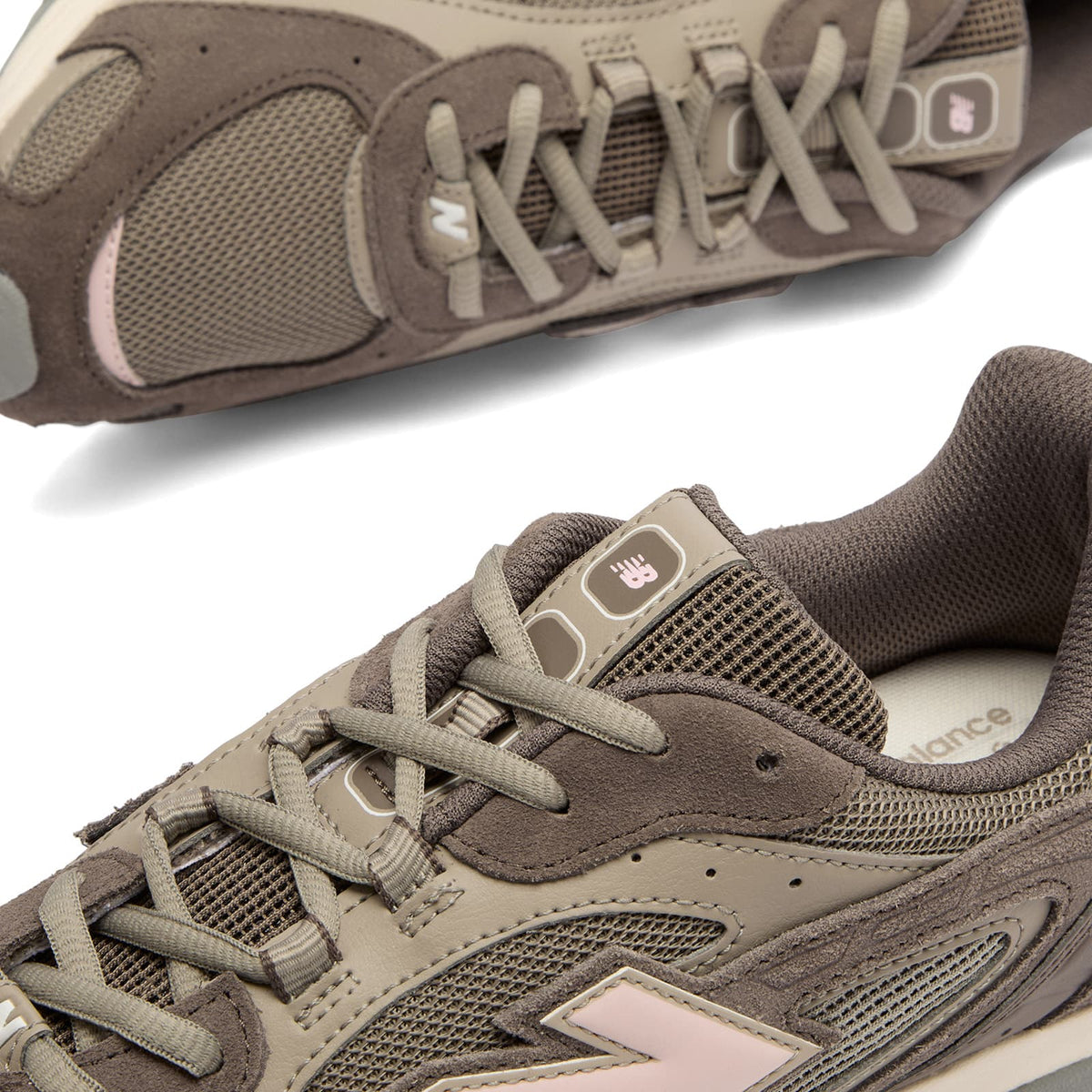 New Balance 204L Sneaker